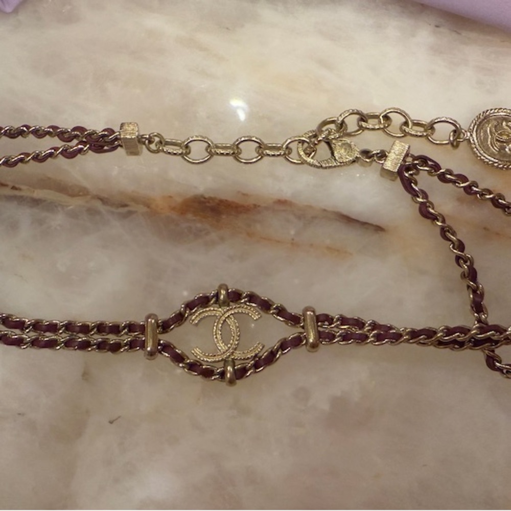 CHANEL CC Choker Leather & Silver Chain